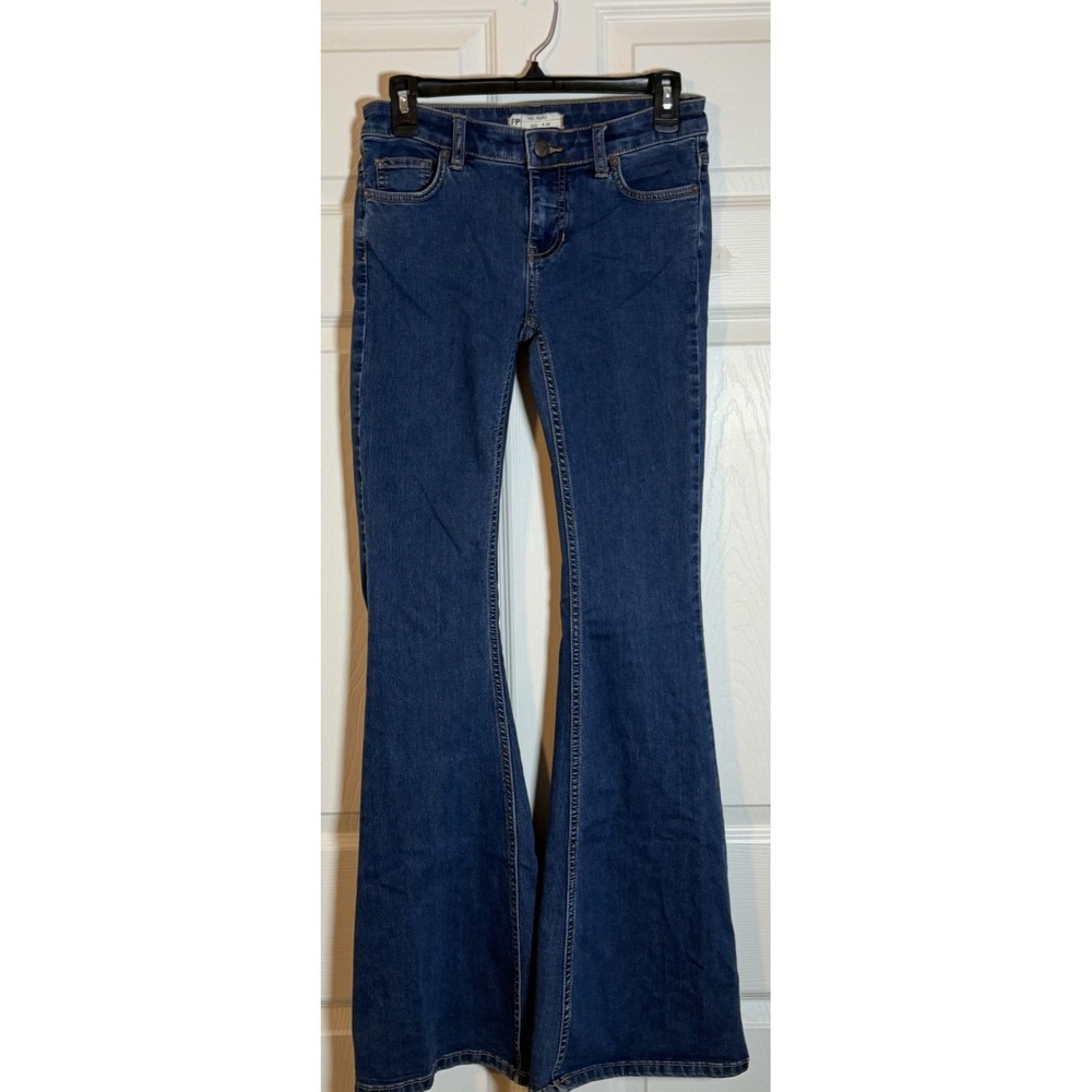 Free People Medium Wash Flare Denim Jeans Size 26 Zip Button